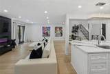 24 Chestnut Lane - Photo 4