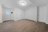 135 Beekman Avenue - Photo 12