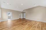 457 Pond Path - Photo 19