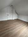 1353 Old Northern Boulevard - Photo 17