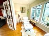 205 Pine Avenue - Photo 8