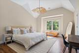 660 Sutton Place - Photo 12