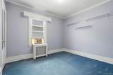 1372 Hollywood Avenue - Photo 18