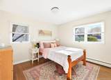 13 Irvington Street - Photo 22