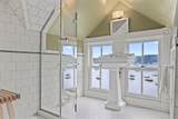 131 Bayview Avenue - Photo 16