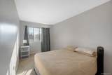 327A Mersereau Avenue - Photo 7