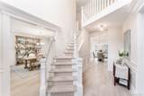 7 Framingham Lane - Photo 4