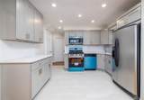 3883 Franklin Avenue - Photo 15