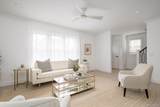 73 Stratford Road - Photo 4