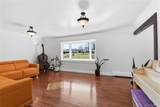 10 Mont Avenue - Photo 6