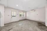 867 Kinsella Street - Photo 9