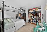 2033 Hering Avenue - Photo 24