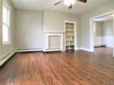 83 Albany Street - Photo 4