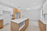 71 Lawrence Avenue - Photo 16