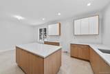 71 Lawrence Avenue - Photo 17