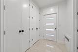 71 Lawrence Avenue - Photo 5
