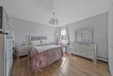 43 Hallock Avenue - Photo 28