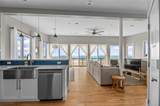 37 Traffic Avenue - Photo 14