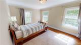 225 Barry Avenue - Photo 17