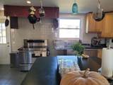 424 Centre Island Road - Photo 11