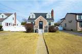2381 Yorktown Street - Photo 1