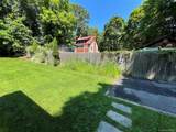 328 Broadway - Photo 29
