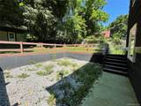 328 Broadway - Photo 32