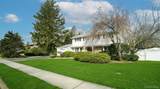 74 Rockland Drive - Photo 2