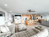 261 Dune Road - Photo 4