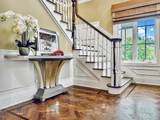 9 Earle Drive - Photo 3