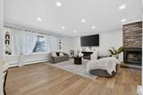 1 Merrywood Road - Photo 8