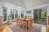 128 Springy Banks Road - Photo 18