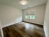 585 Main St - Photo 9