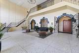 370 Broadway - Photo 3
