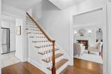 213 Barry Avenue - Photo 11