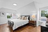 213 Barry Avenue - Photo 19