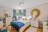 264-47 Grand Central Parkway - Photo 16