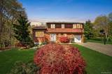 300 Chestnut Court - Photo 2