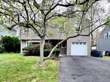 20 Salem Place - Photo 2