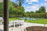 11 Flower Lane - Photo 36