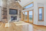 739 Hewitt Lane - Photo 2
