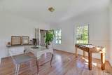 7 The Registry - Photo 14