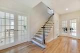 7 The Registry - Photo 15