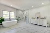 7 The Registry - Photo 19