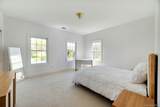 7 The Registry - Photo 22