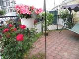 132-06 Metropolitan Avenue - Photo 2