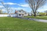 25 Greentree Drive - Photo 3