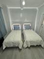 595 End Avenue - Photo 4