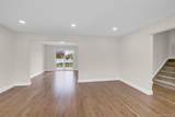 102 Hausch Boulevard - Photo 6