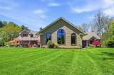 10 Fox Meadow Lane - Photo 4